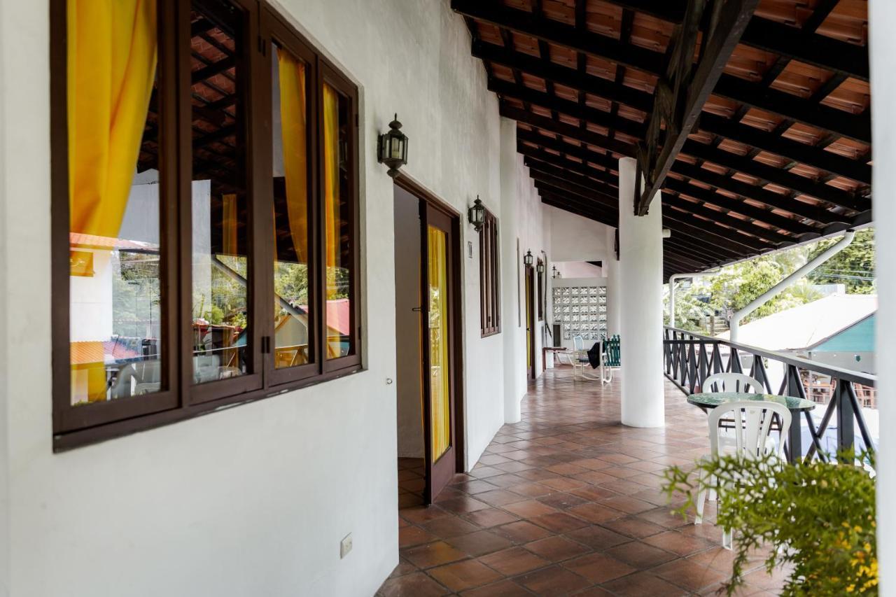 Condiminium Villas Mymosa Manuel Antonio Eksteriør billede