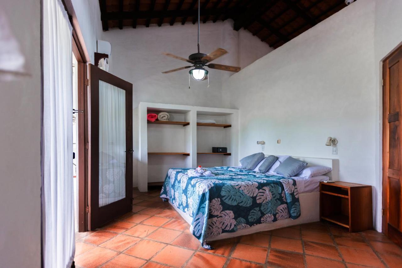 Condiminium Villas Mymosa Manuel Antonio Eksteriør billede