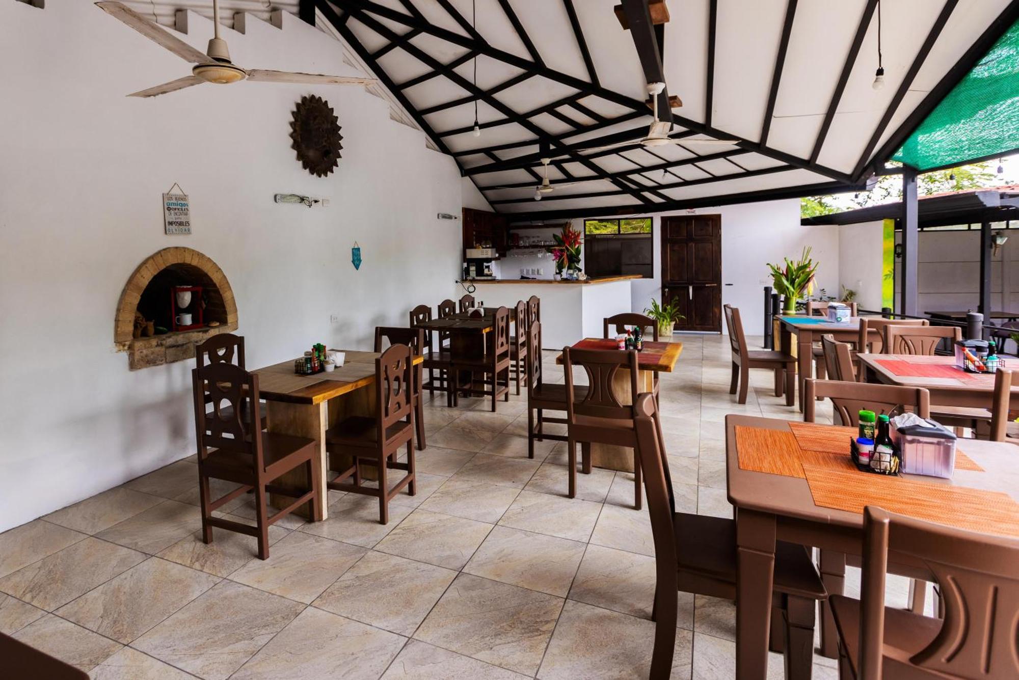 Condiminium Villas Mymosa Manuel Antonio Eksteriør billede